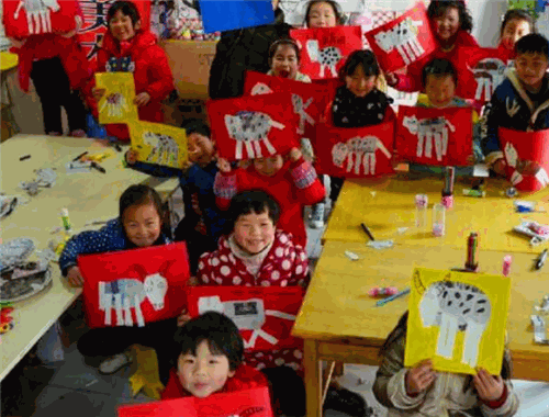 新树苗美术教育